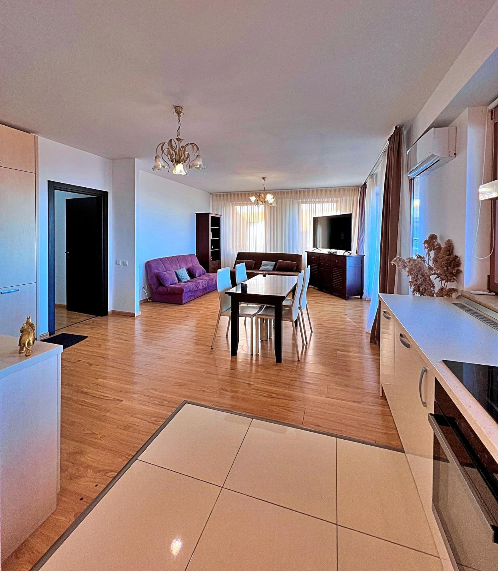 #3 Coroni Seasons Apart Braşov Exterior foto